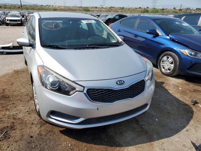 Photo 4 VIN: KNAFK4A68G5591221 - KIA FORTE LX 