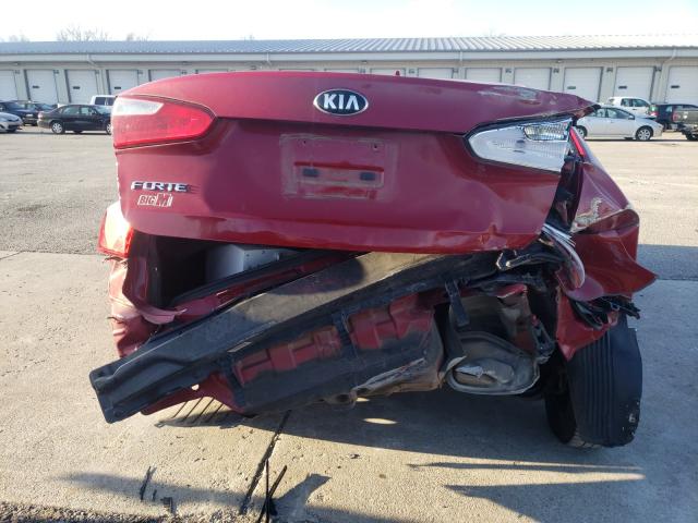 Photo 8 VIN: KNAFK4A68G5600869 - KIA FORTE LX 