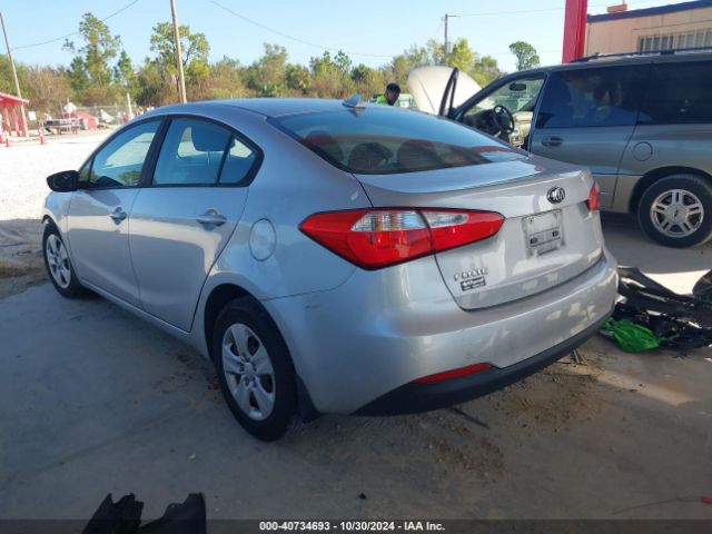 Photo 2 VIN: KNAFK4A68G5602752 - KIA FORTE 