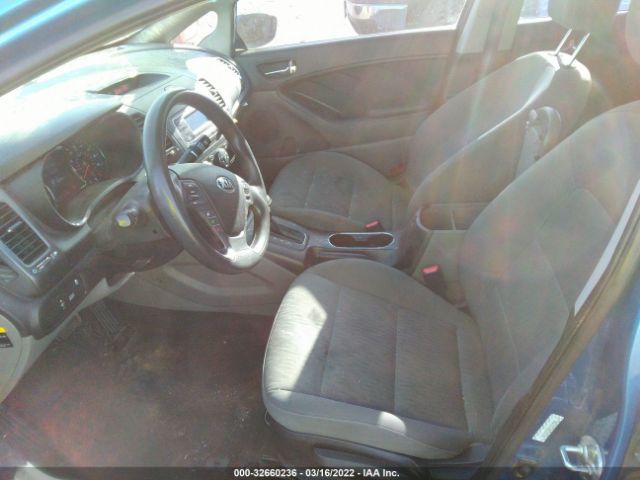 Photo 4 VIN: KNAFK4A69E5072160 - KIA FORTE 