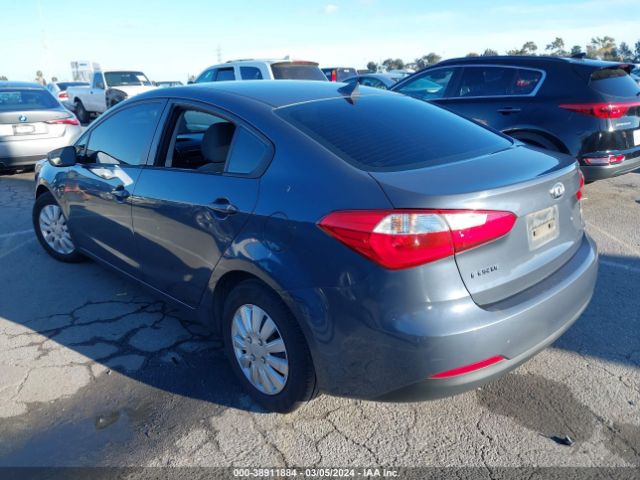 Photo 2 VIN: KNAFK4A69E5087872 - KIA FORTE 