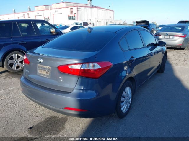 Photo 3 VIN: KNAFK4A69E5087872 - KIA FORTE 