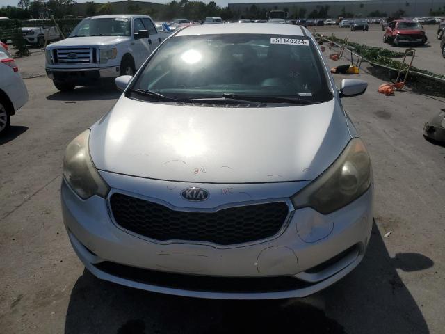 Photo 4 VIN: KNAFK4A69E5183372 - KIA FORTE 