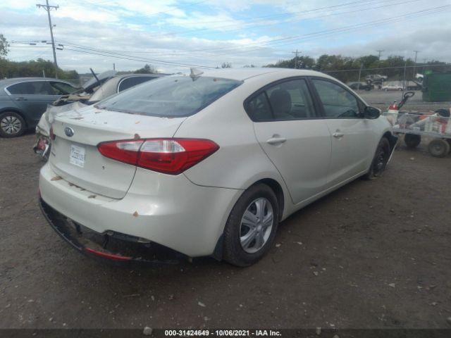 Photo 3 VIN: KNAFK4A69E5213986 - KIA FORTE 