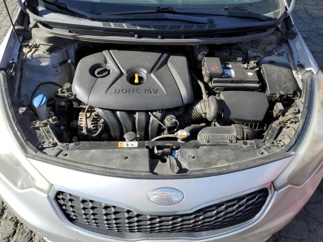 Photo 10 VIN: KNAFK4A69F5271341 - KIA FORTE LX 