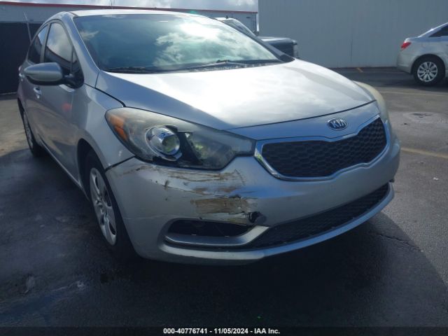 Photo 5 VIN: KNAFK4A69F5297986 - KIA FORTE 