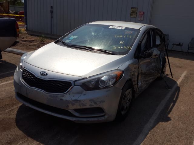 Photo 1 VIN: KNAFK4A69F5300675 - KIA FORTE LX 