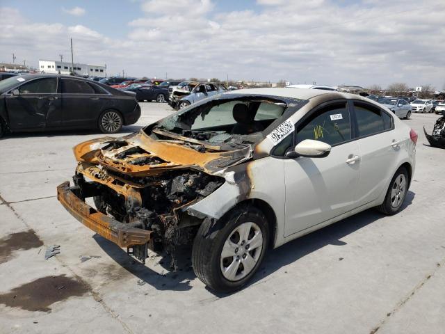 Photo 1 VIN: KNAFK4A69F5314110 - KIA FORTE LX 