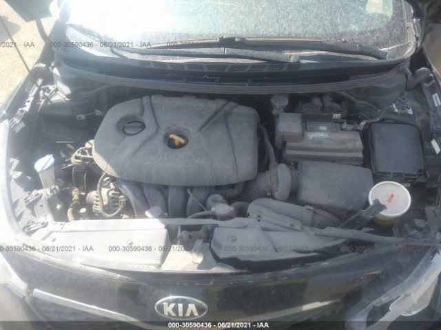 Photo 9 VIN: KNAFK4A69F5371830 - KIA FORTE 