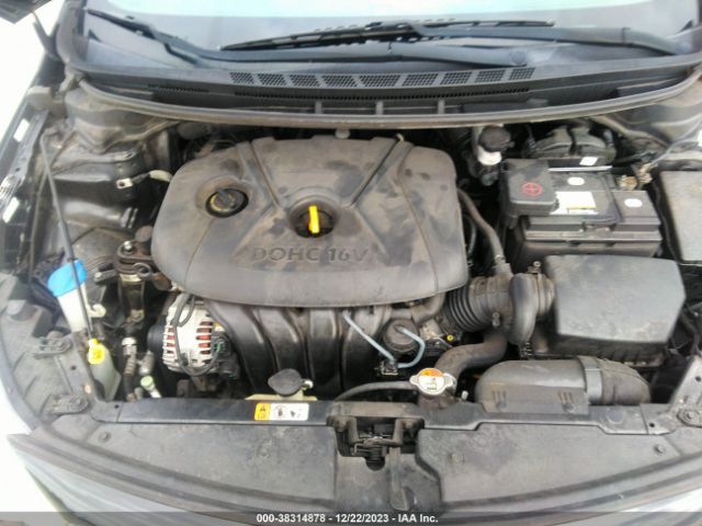 Photo 9 VIN: KNAFK4A69F5430794 - KIA FORTE 