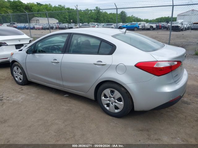 Photo 2 VIN: KNAFK4A69G5486512 - KIA FORTE 