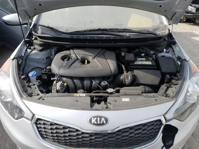 Photo 6 VIN: KNAFK4A69G5494240 - KIA FORTE LX 