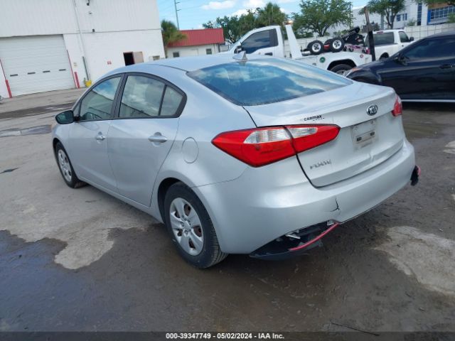 Photo 2 VIN: KNAFK4A69G5501641 - KIA FORTE 