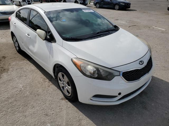 Photo 3 VIN: KNAFK4A69G5570765 - KIA FORTE LX 