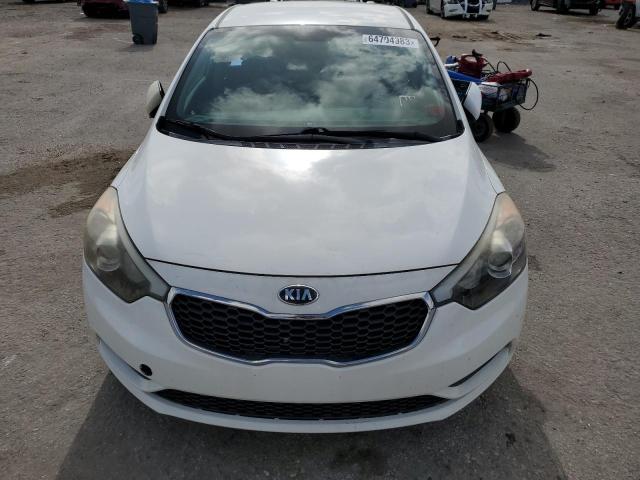 Photo 4 VIN: KNAFK4A69G5570765 - KIA FORTE LX 