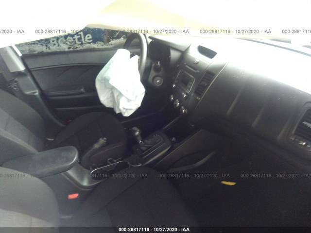 Photo 4 VIN: KNAFK4A69G5615719 - KIA FORTE 