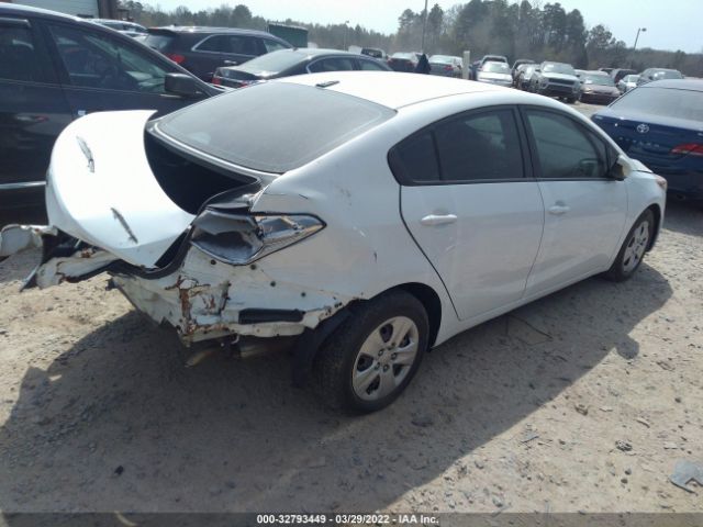 Photo 3 VIN: KNAFK4A69G5617292 - KIA FORTE 