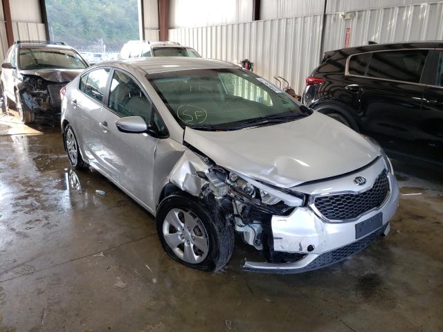 Photo 0 VIN: KNAFK4A6XE5139218 - KIA FORTE LX 