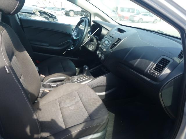 Photo 4 VIN: KNAFK4A6XE5142457 - KIA FORTE LX 