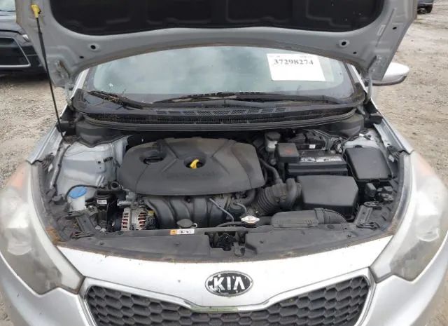 Photo 9 VIN: KNAFK4A6XE5189584 - KIA FORTE 