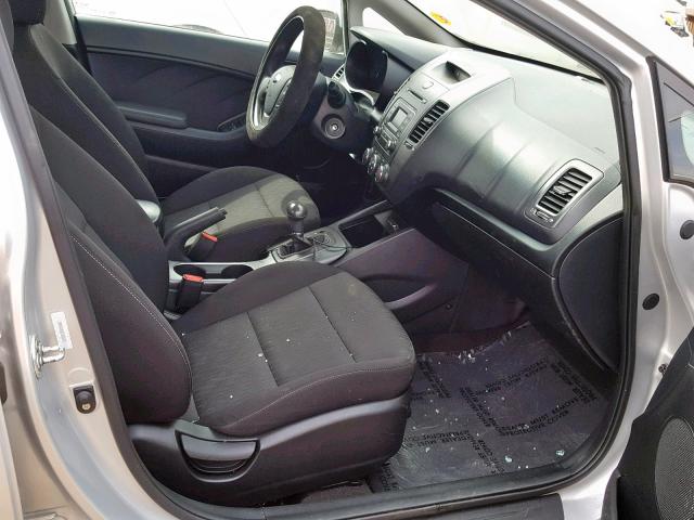 Photo 4 VIN: KNAFK4A6XE5206478 - KIA FORTE LX 