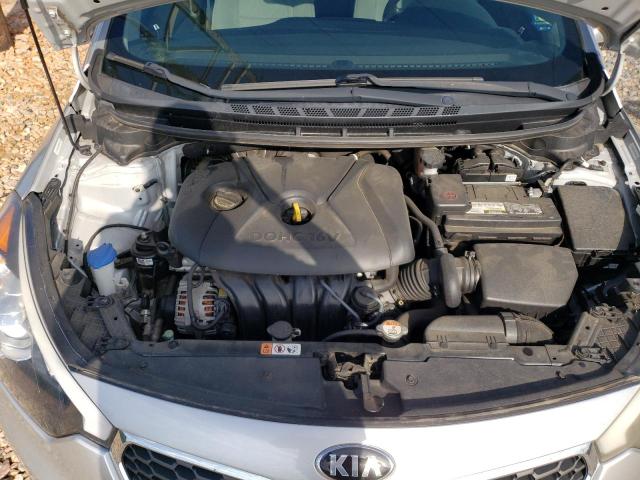 Photo 10 VIN: KNAFK4A6XF5295308 - KIA FORTE LX 