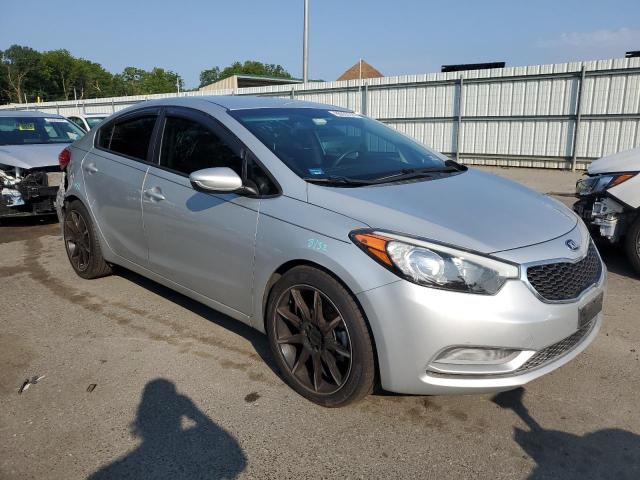 Photo 3 VIN: KNAFK4A6XF5345138 - KIA FORTE 