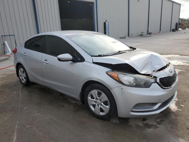 Photo 3 VIN: KNAFK4A6XF5361047 - KIA FORTE 