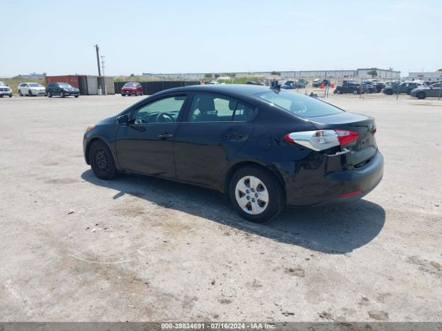 Photo 2 VIN: KNAFK4A6XF5381590 - KIA FORTE 