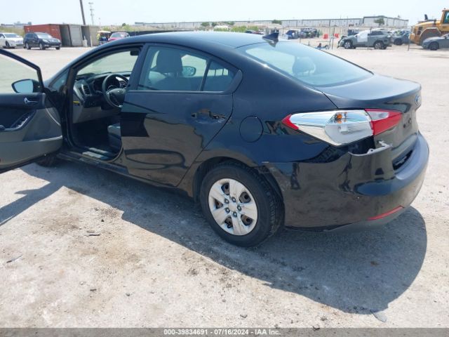 Photo 5 VIN: KNAFK4A6XF5381590 - KIA FORTE 