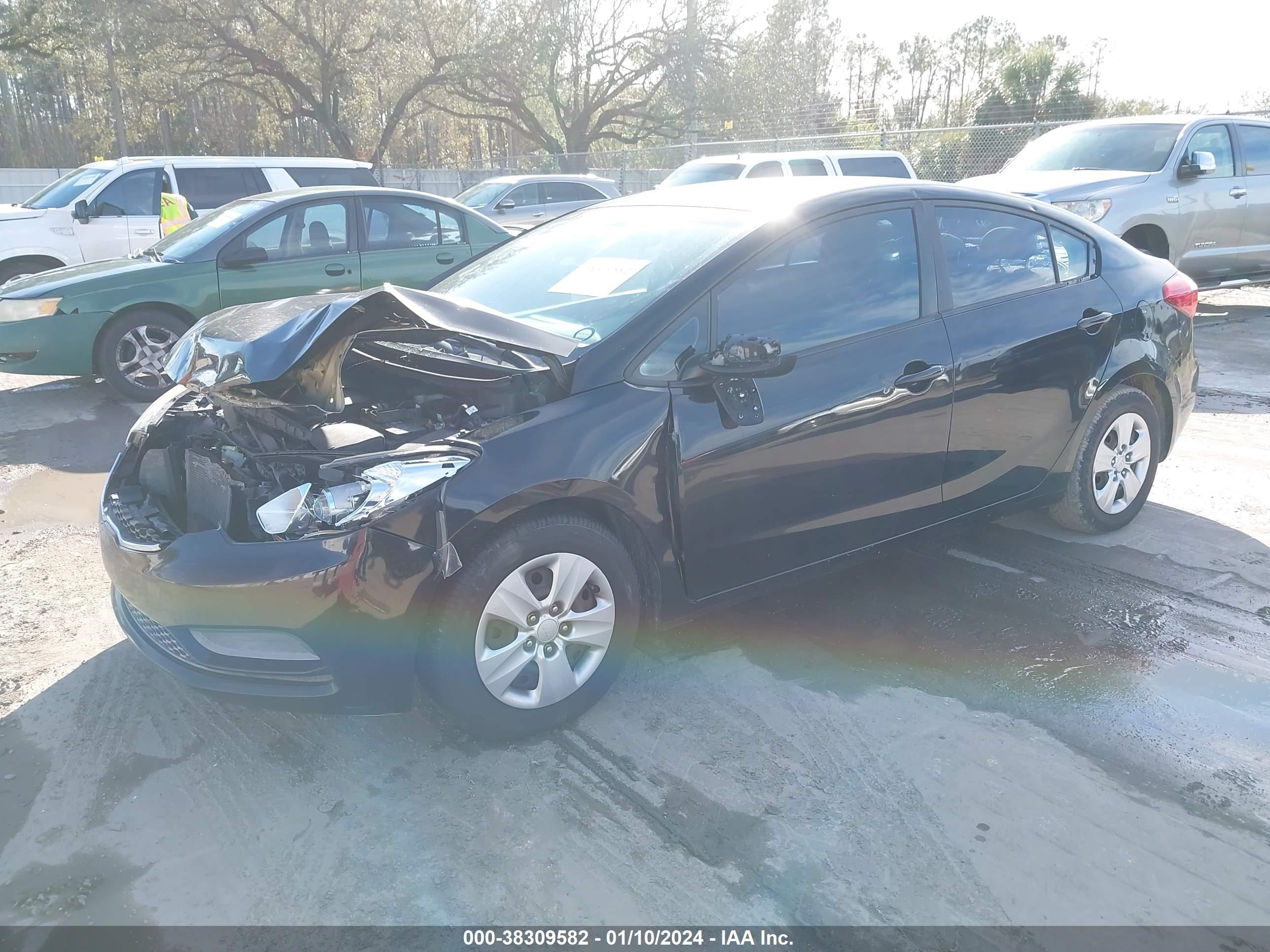 Photo 1 VIN: KNAFK4A6XF5430660 - KIA FORTE 