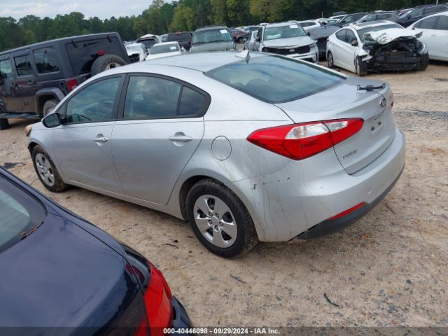 Photo 2 VIN: KNAFK4A6XG5508999 - KIA FORTE 