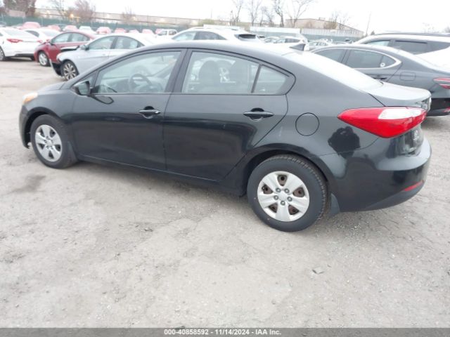 Photo 2 VIN: KNAFK4A6XG5540111 - KIA FORTE 