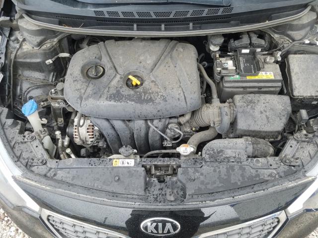 Photo 6 VIN: KNAFK4A6XG5558706 - KIA FORTE LX 