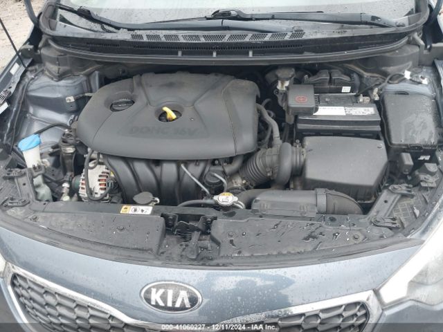 Photo 9 VIN: KNAFK4A6XG5565915 - KIA FORTE 