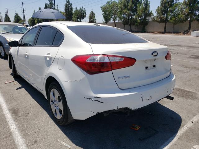 Photo 2 VIN: KNAFK4A6XG5574372 - KIA FORTE LX 