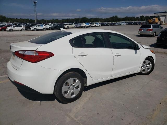 Photo 2 VIN: KNAFK4A6XG5607063 - KIA FORTE 