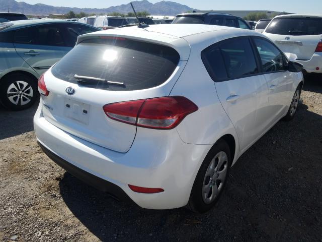 Photo 3 VIN: KNAFK5A80G5602560 - KIA FORTE LX 