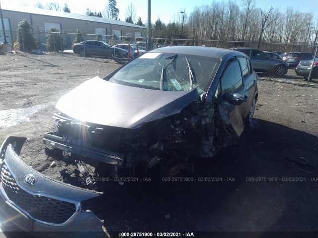 Photo 5 VIN: KNAFK5A80G5636143 - KIA FORTE 5-DOOR 