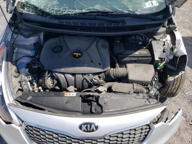 Photo 10 VIN: KNAFK5A80G5653198 - KIA FORTE 