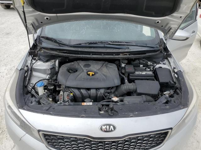 Photo 10 VIN: KNAFK5A80H5676949 - KIA FORTE LX 