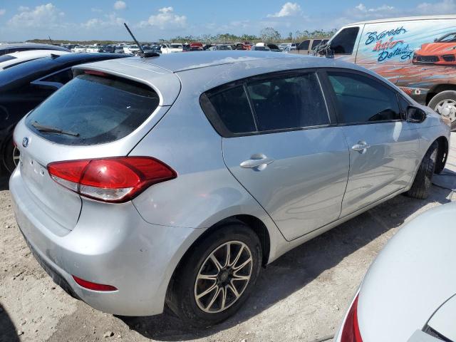 Photo 2 VIN: KNAFK5A80H5676949 - KIA FORTE LX 