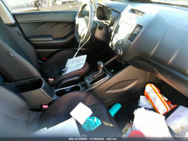 Photo 4 VIN: KNAFK5A80H5690818 - KIA FORTE5 