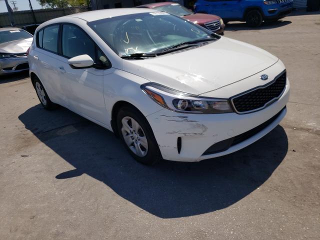 Photo 0 VIN: KNAFK5A80H5702823 - KIA FORTE 