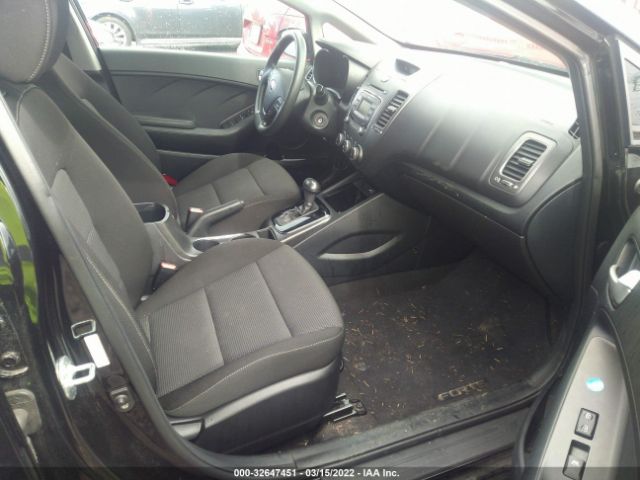 Photo 4 VIN: KNAFK5A80H5705401 - KIA FORTE5 