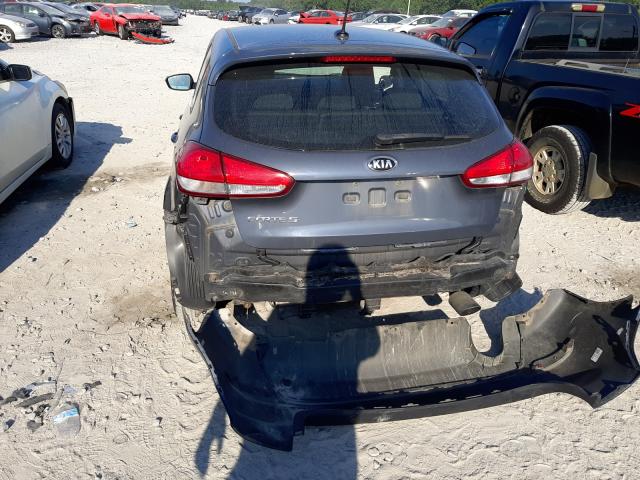 Photo 8 VIN: KNAFK5A81G5570427 - KIA FORTE LX 