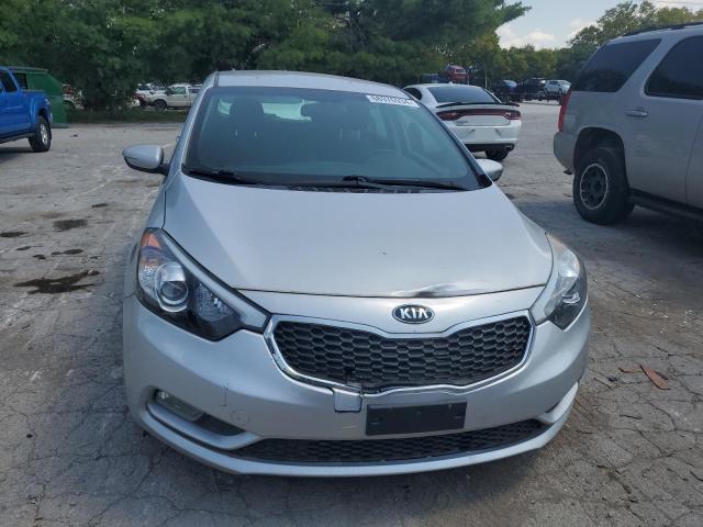 Photo 4 VIN: KNAFK5A81G5635437 - KIA FORTE 