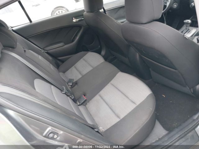 Photo 7 VIN: KNAFK5A81G5645093 - KIA FORTE 5-DOOR 