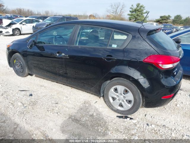 Photo 2 VIN: KNAFK5A81H5690195 - KIA FORTE 