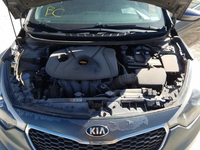 Photo 6 VIN: KNAFK5A82G5574390 - KIA FORTE LX 